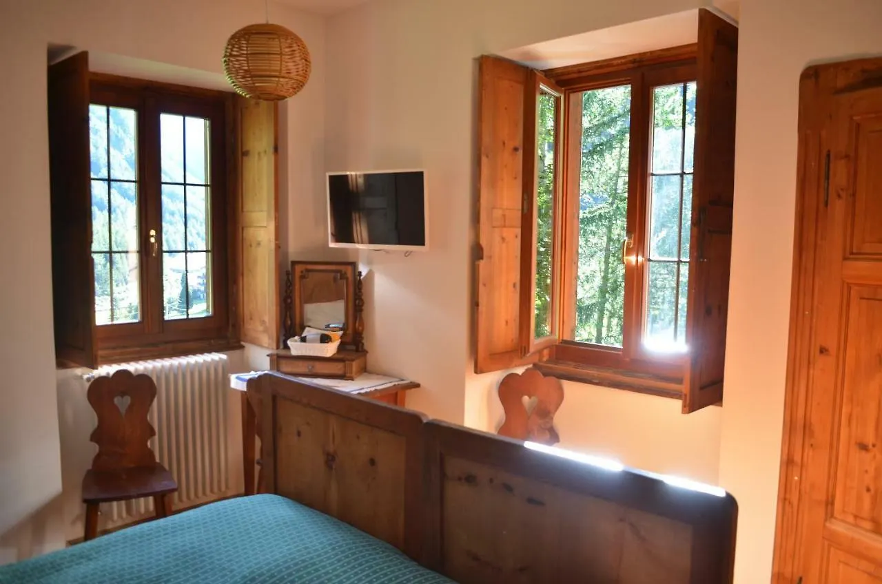 Il Cortese Chiareggio Bed & Breakfast