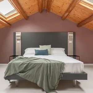 https://la-terrazza-su-dante-rooms.palermohotels.org